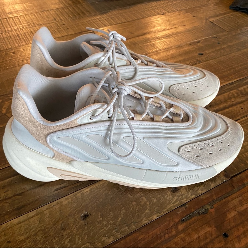 Men’s Adidas Ozelia